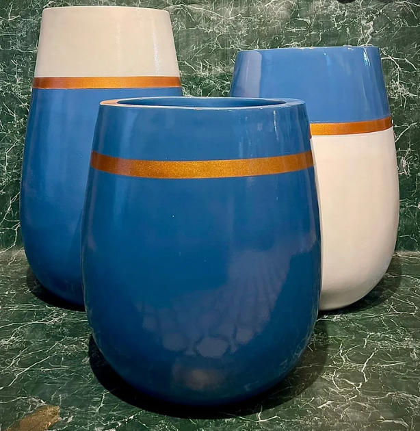 Aquila Planter
