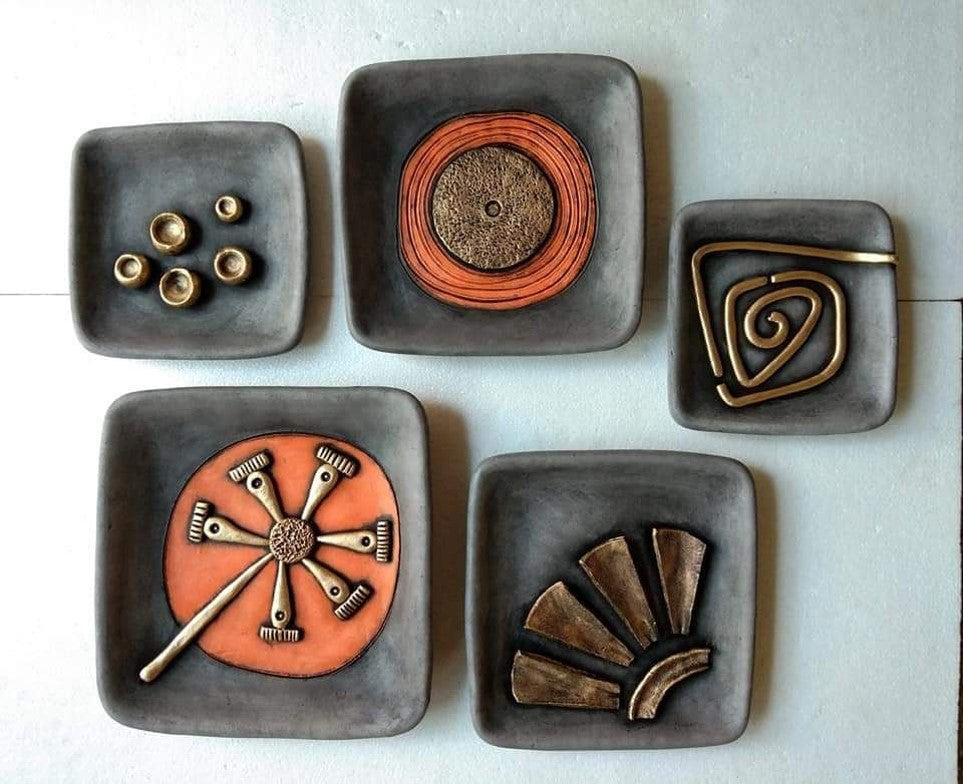 Wall plate